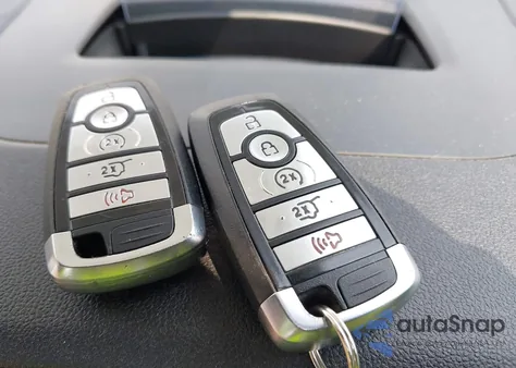 2020 Ford Escape Titanium из США, поврежденный, VIN 1FMCU9J95LUC31892